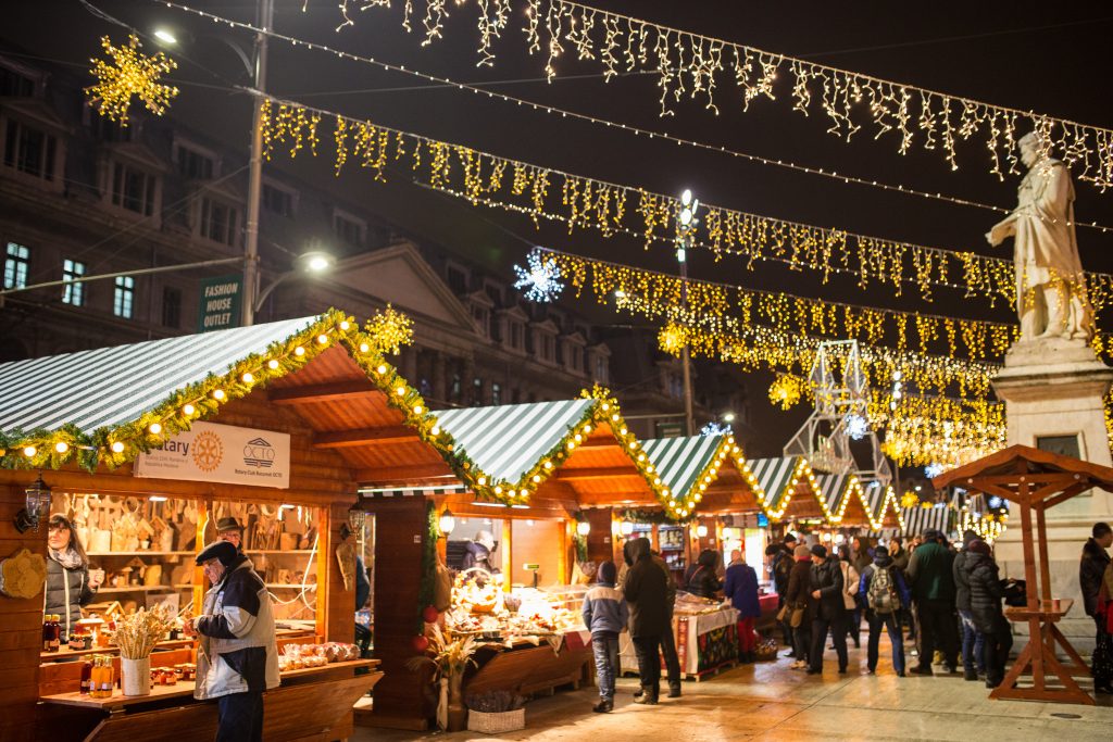 Christmas markets - enjoy the balkan winters - Bucharest by Car